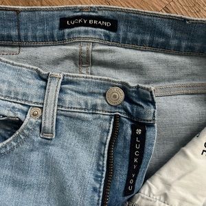 LUCKY BRAND Mid Rise Ripped Skinny Jeans